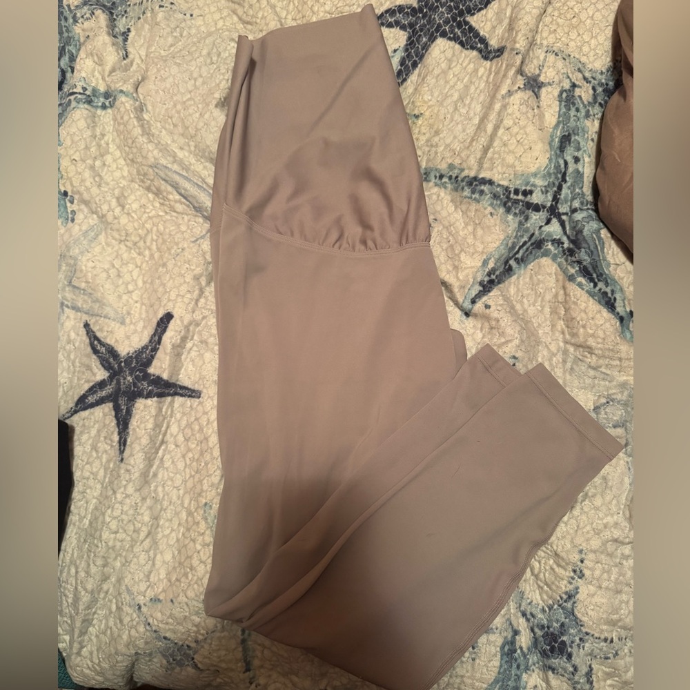 Maternity leggings